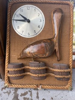 Vintage Pelican Clock