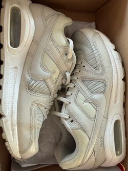 Women’s air max command