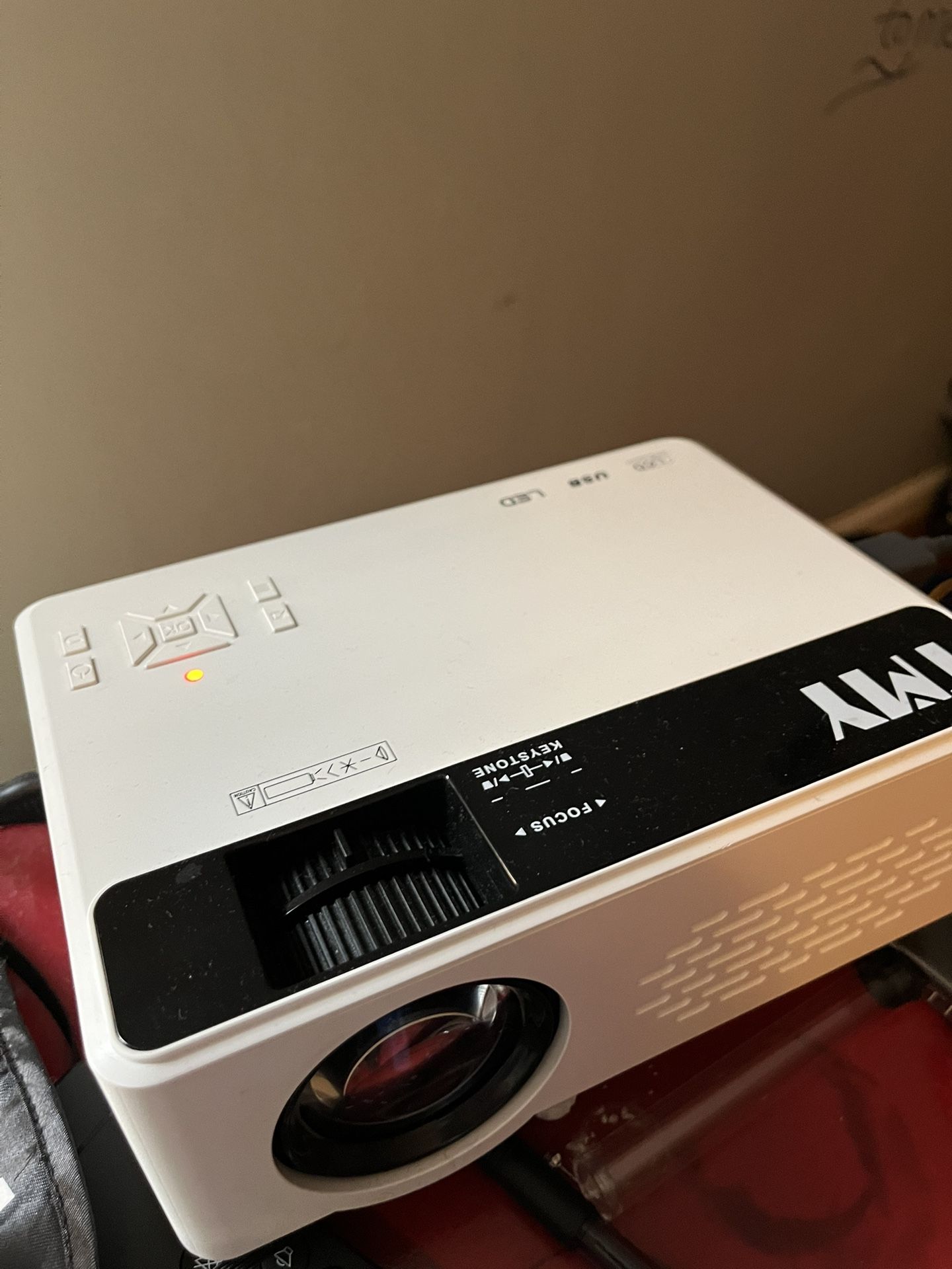 TMY Projector