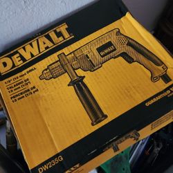 Dewalt New Drill  Price $85 Firm Precio Firme