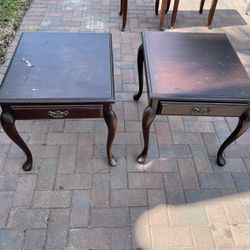 Antique end, tables, dovetail, construction