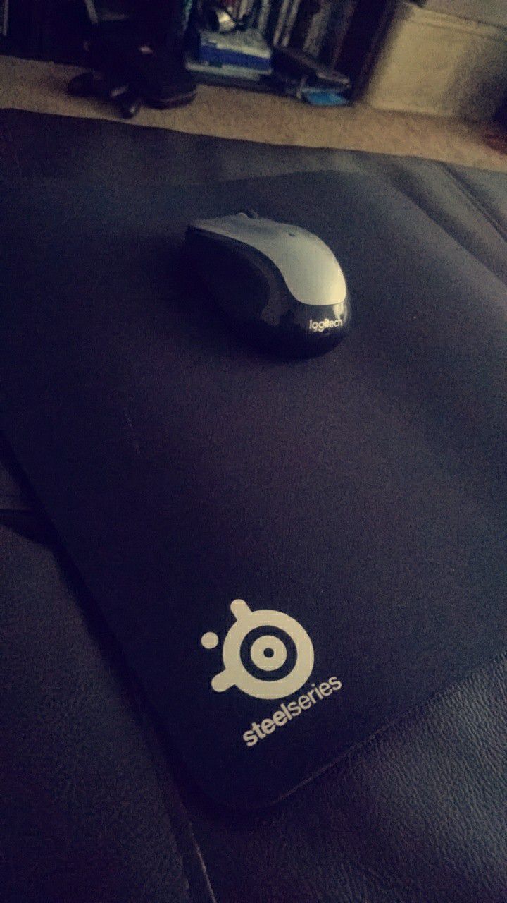 Wireless mouse and pad