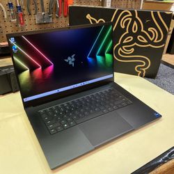 Razer Blade 15! RTX 3080 Ti, i7, 360hz, 32gb DDR5, 1tb, Gaming Laptop!