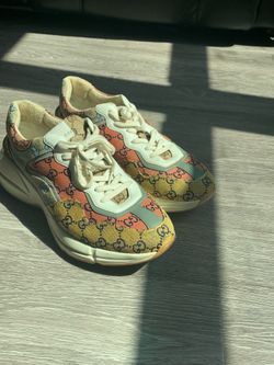 Authentic Gucci shoes 10 1/2
