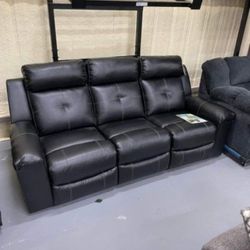 Kempten Black Power Recliner Sofa By ASHLEY FINANCING AVAILABLE 
