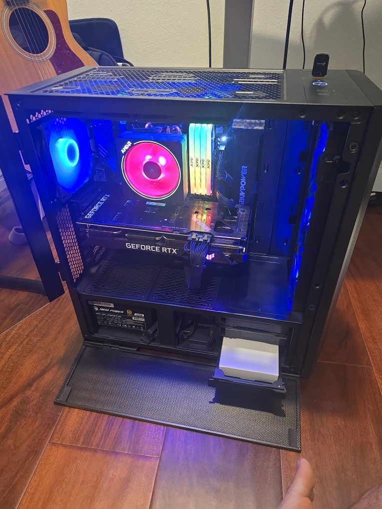 Gaming PC - iBUYPOWER - RTX 3070, Ryzen 5 5600X, 32GB RAM