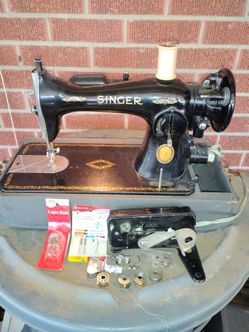 Vintage Singer Model 15