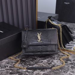 YSL girl's black shoulder bag diagonal bag