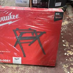 Milwaukee Foldingtable Saw Stand