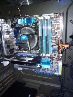 Corsair game pc$350