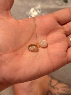 Tumbled flower agate