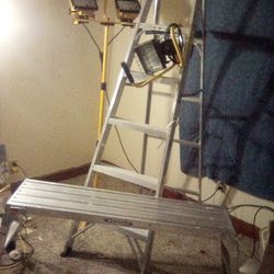 Light With Stand 6 Ft Ladder And Aluminum Bench