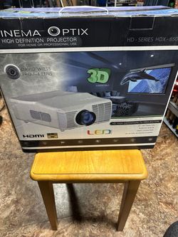 Cinema Optix . HD Projector 3D Compatible / With 72 Inches 3D HD Screen