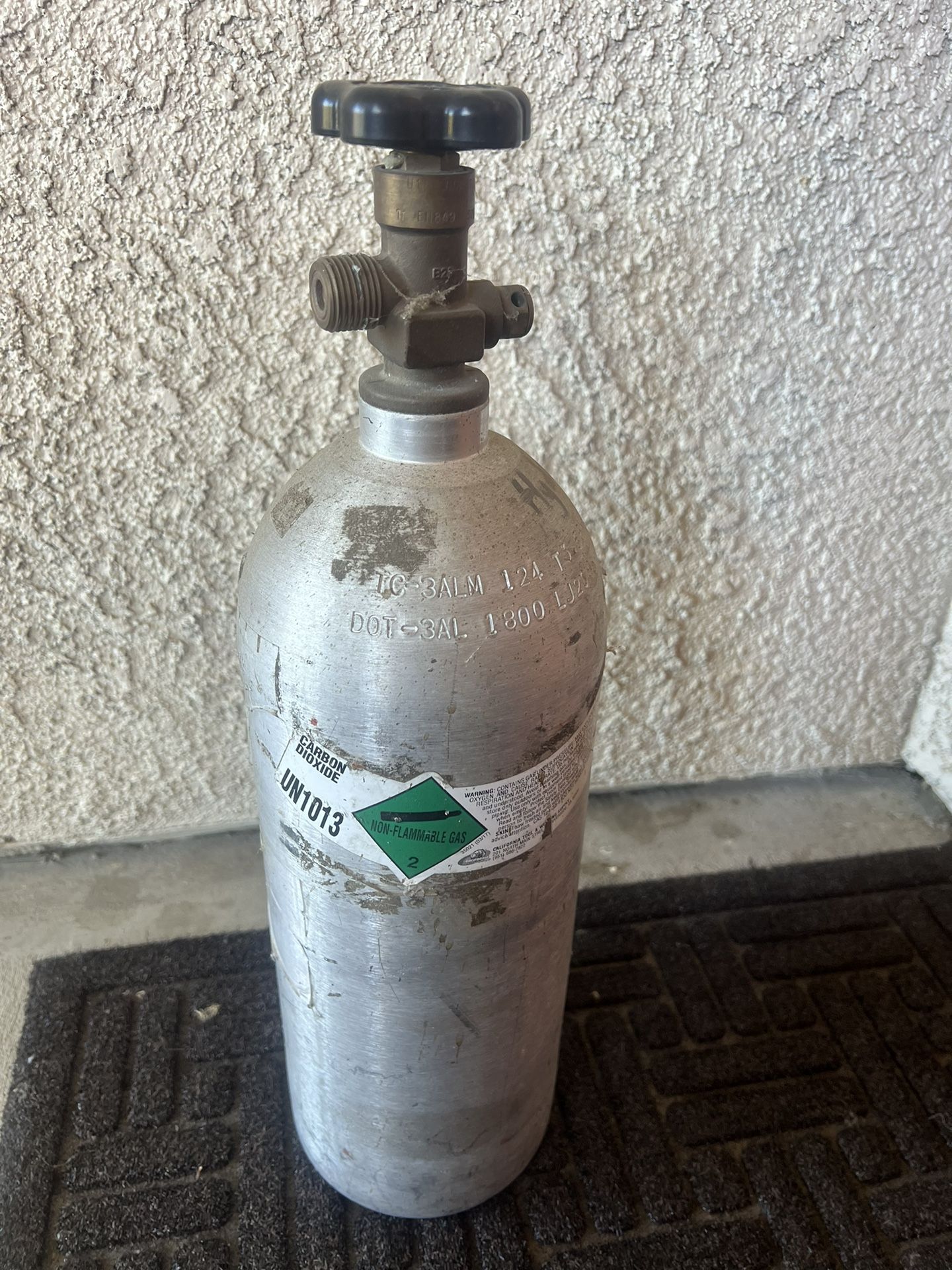 C02 Tank