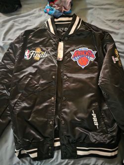Knicks championship jacket size XL