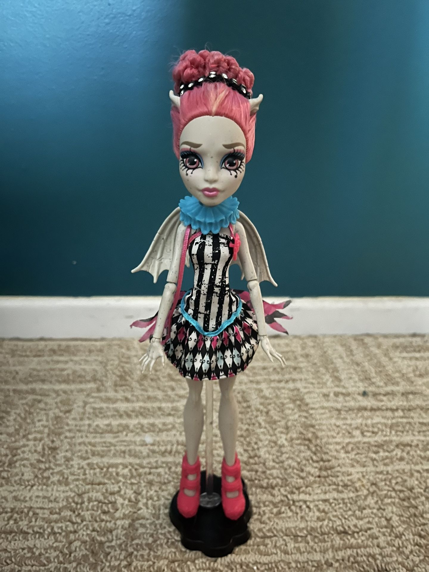Monster High Circus Gargoyle