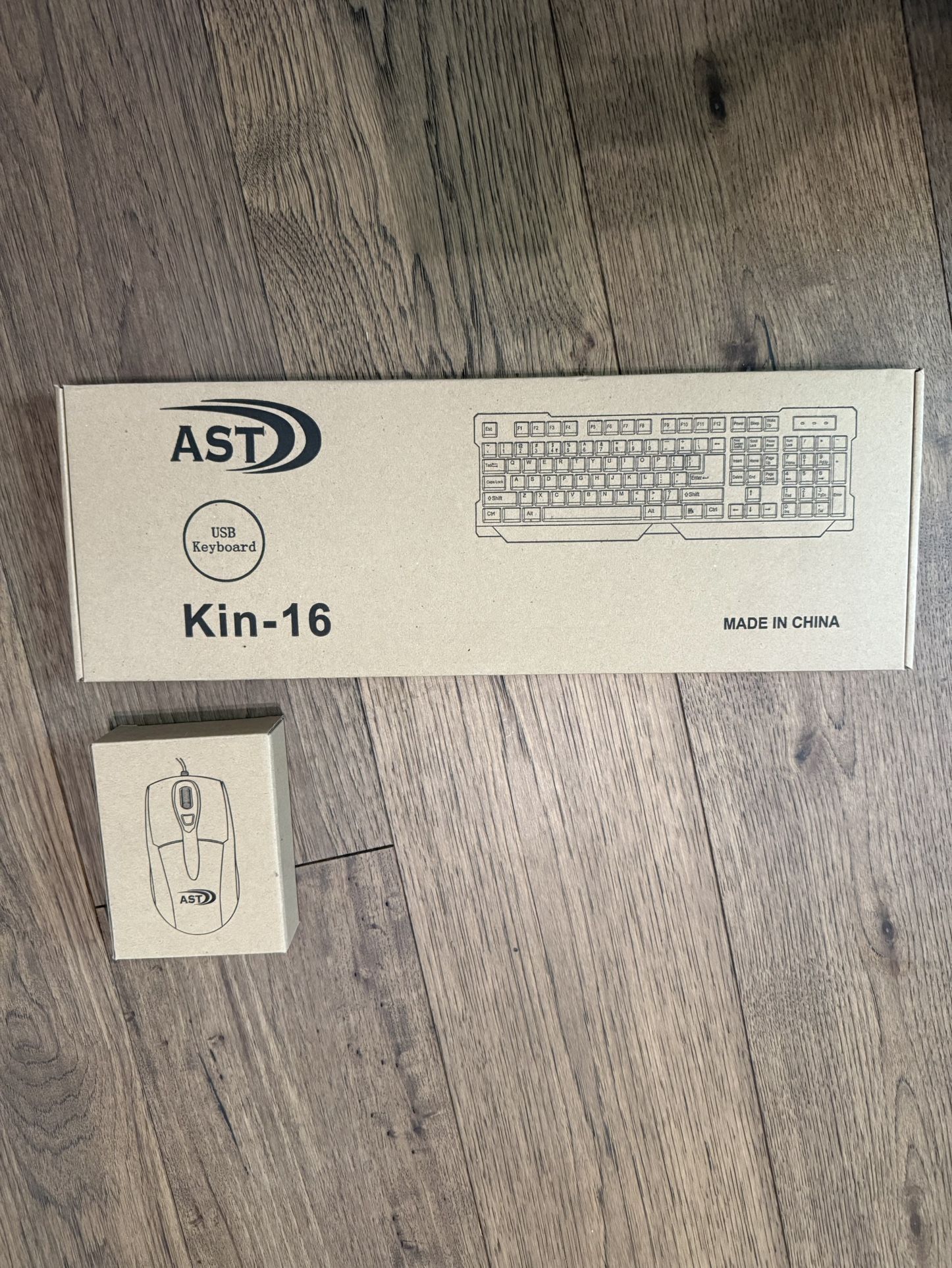 AST Kin-16 Keyboard And Mouse New