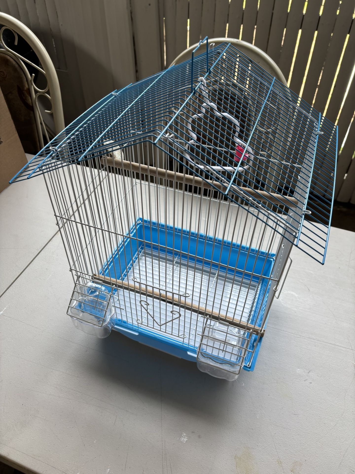 Blue Bird Cage Canary Parakeet Like New Condition