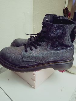 Dr. Martens Docs Black Glitter Boots size 5,6
