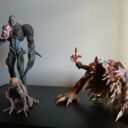 Resident Evil 2 Palisades Collectible Figures