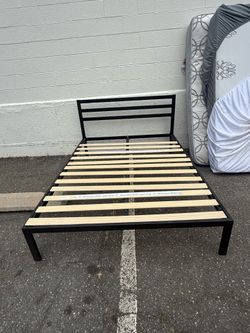 Queen bed