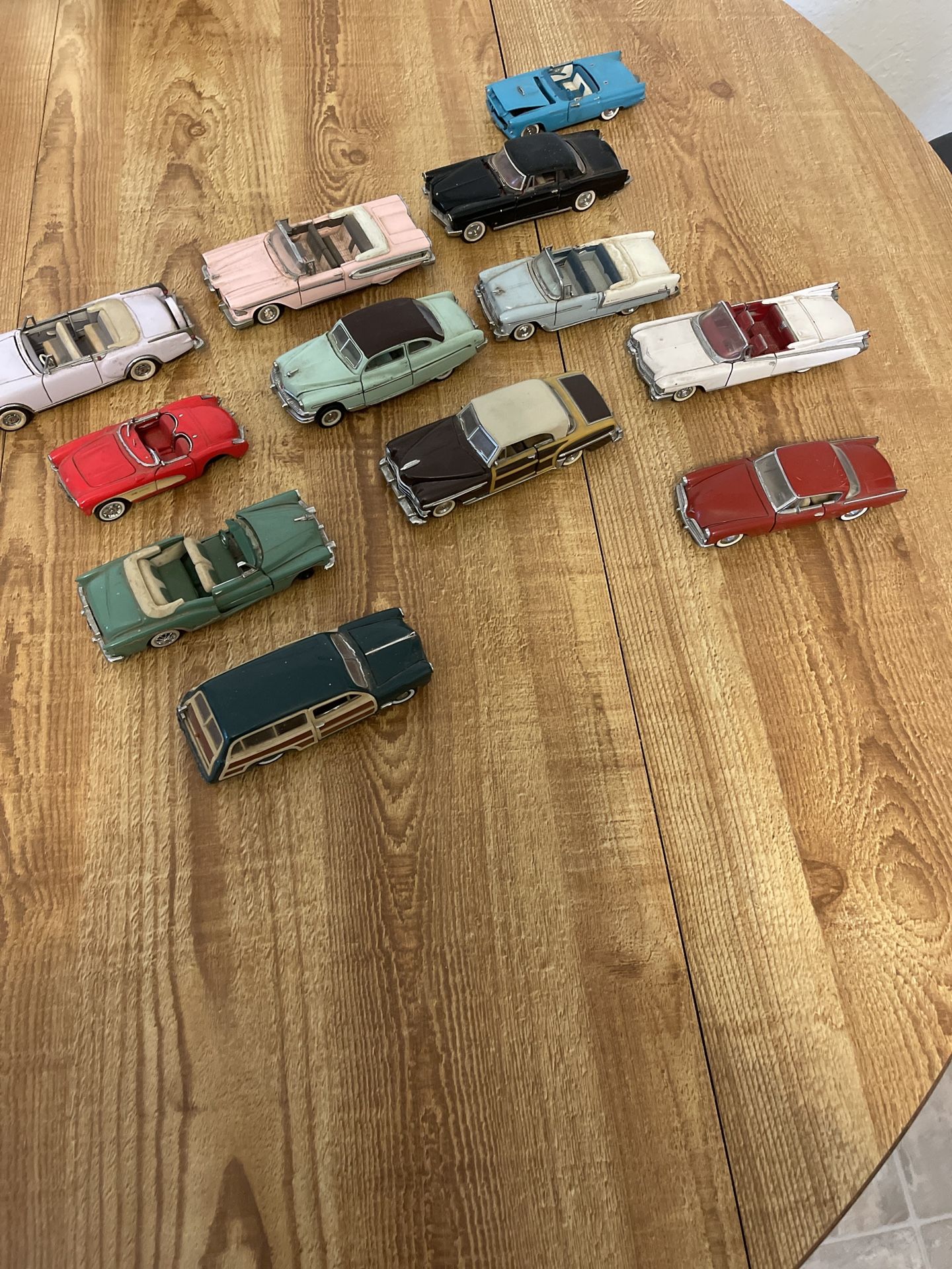 The Classic Cars of the Fifties 