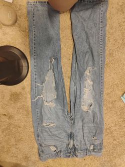 Ripped jeans