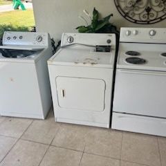 Washer - Dryer - Stove