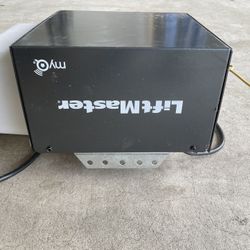 Contractor Series LiftMaster 8065