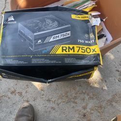 Corsair RMx Series High performance ATX Power Supply
