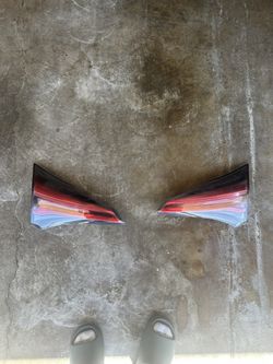 2018 RAV4 Tail Lights