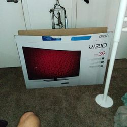 Vizio 39" HD 1080P LED Tv