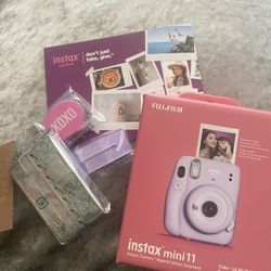 Instant Camera Blundle