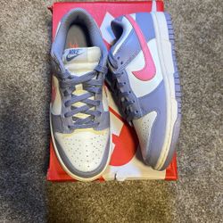 Nike Dunk Low “Purple/ Pink” Womens 7.5(6y)