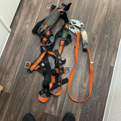  Fall Protection Harness 