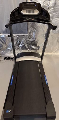 2023 ProForm Folding Treadmill PFTL49920 Excellent Condition - Southington, CT
