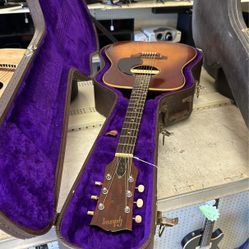 Gibson Guitar