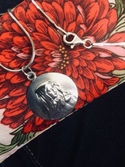 Christmas shopping 🎄 ❤️ 🎄Holiday Lane find a great gift 💝
