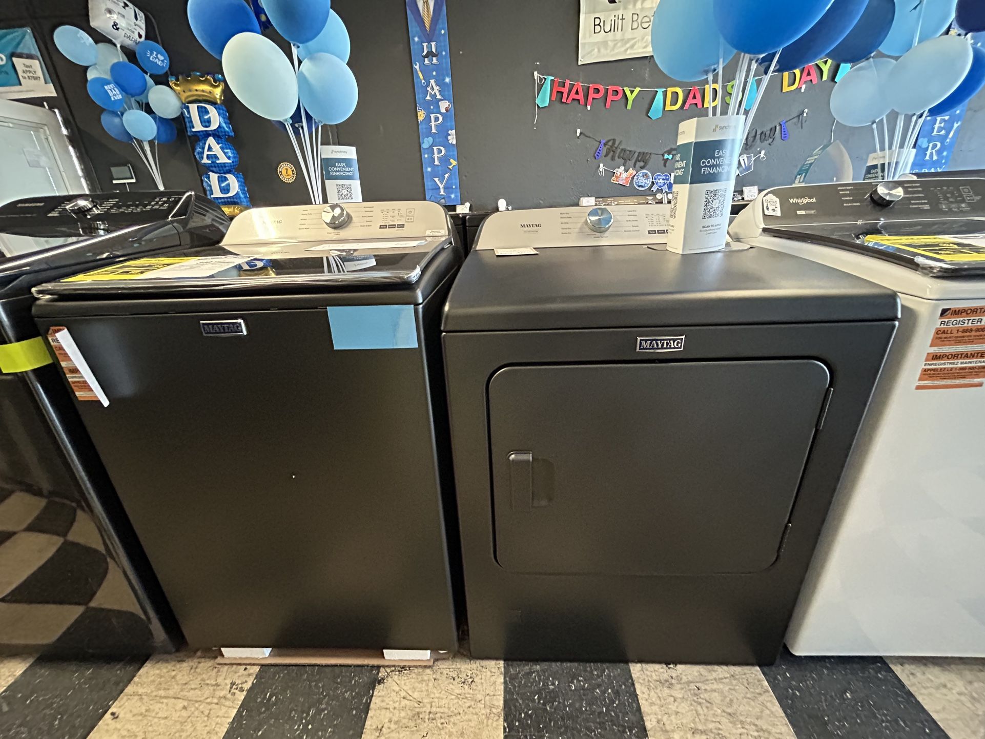 Maytag Washer And Dryer Set In Volcano Black 💙👔