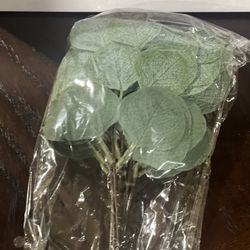 Artificial Eucalyptus Leaves 