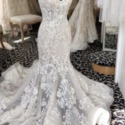 Allure Wedding Dress Size 8 