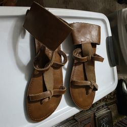 Koolaburra Brown Leather Thong Sandals Wrap Around Ankke Size 8 New
