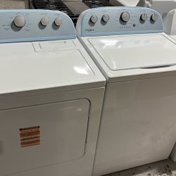 Whirlpool Topload Washer Gas Dryer Set