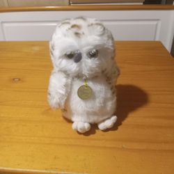Aurora Stuffed Owl