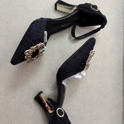 Heels size 6 for women