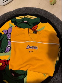 2000s Nike vintage Lakers warm up shirt/jersey