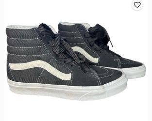 NEW Grey knit SK8-HI SHOE size 6.5 men’s size 8 women’s used once