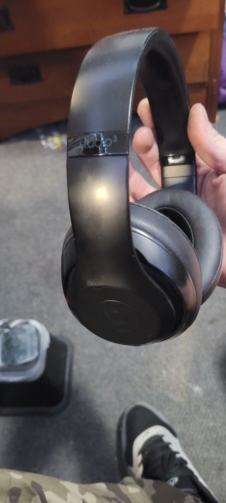 Beats Studio 3