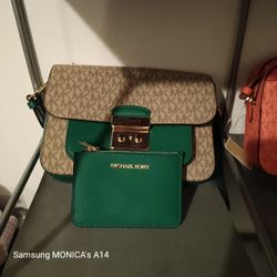 New Michael Kors Cross Body And Wallet