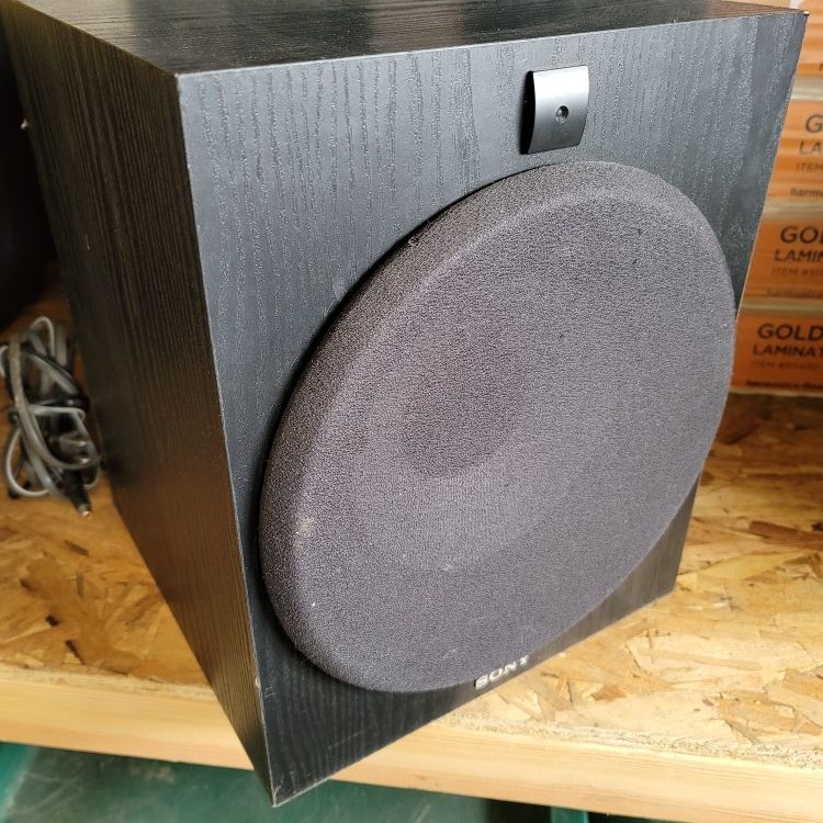 Sony SA W2500 POWERED